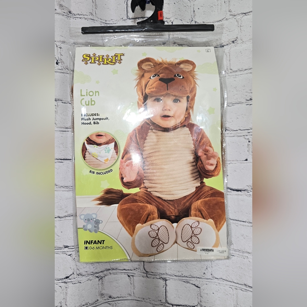 Spirit Halloween Brown Lion Cub Infant Halloween Costume Size 0-6 Months